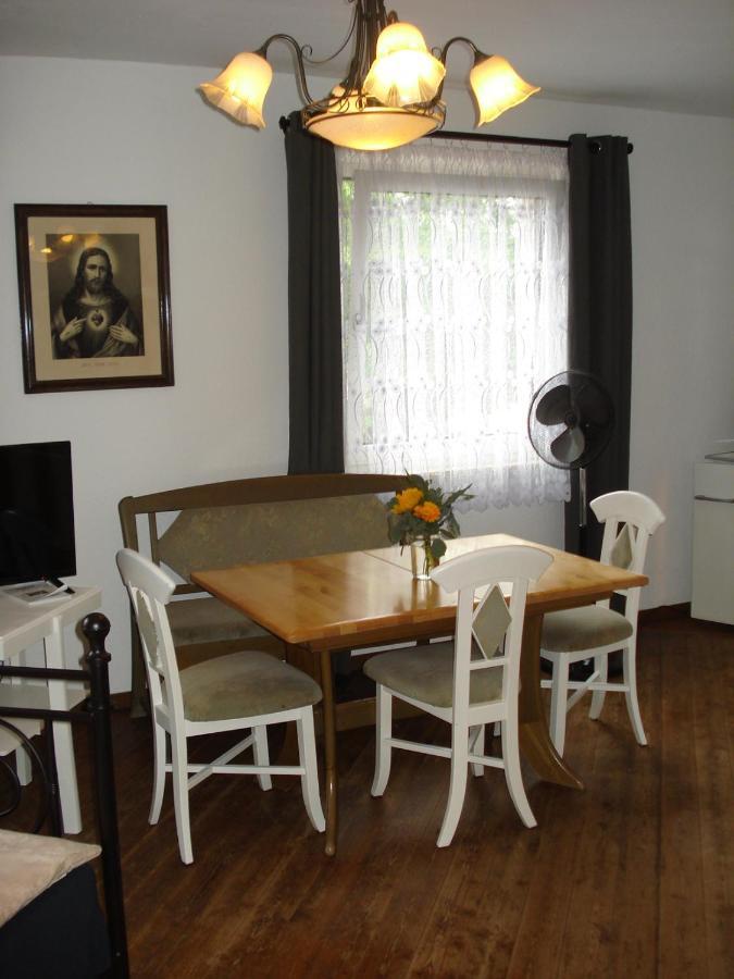 Appartement 25 Qm Mit Bad An Der Mosel - Naehe Koblenz Dieblich Buitenkant foto